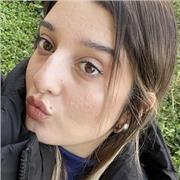 Studentessa di Lingua Inglese e Lingua Cinese, insegnante di inglese